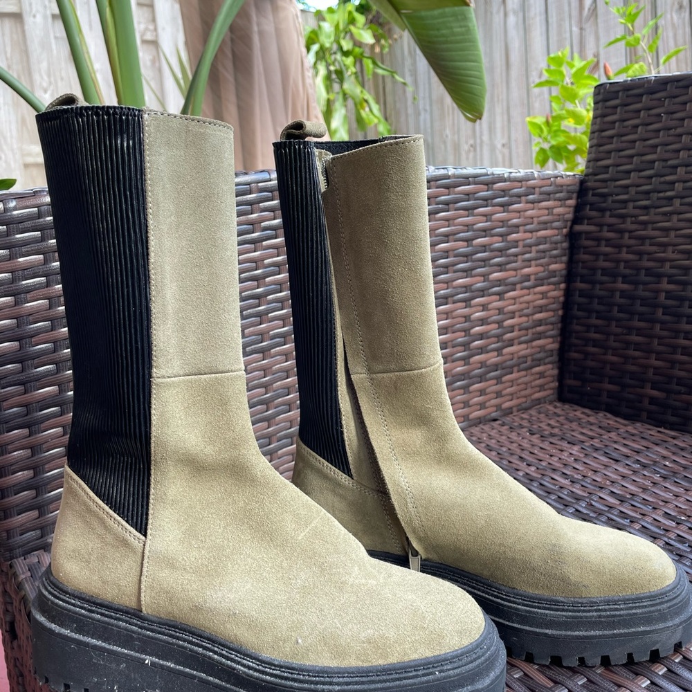 Zara Boots - Picture 2 of 3